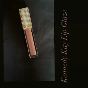 Bombshell  Lip Glaze