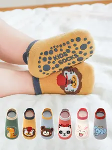 6 Pairs Anti-Slip Baby Socks, Cute Cartoon Pattern Floor Socks Bounce Socks Paw Socks for 0-5 Years Old, Safety Protection (bear, Elephant, Dinosaur)