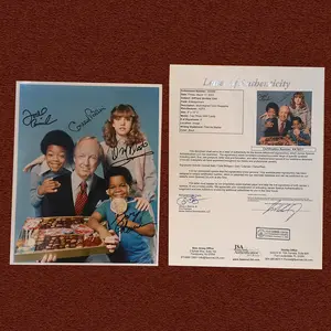 Diff'rent Strokes 8 x 10 Signed JSA Authenticated Photograph