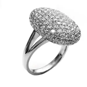 Women's ring - elegant, exquisite, fashionable and versatile, with a multi-purpose design and a dazzling appearance, crafted using an oval-cutting technique.