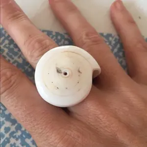 Handmade seashell ring from bali