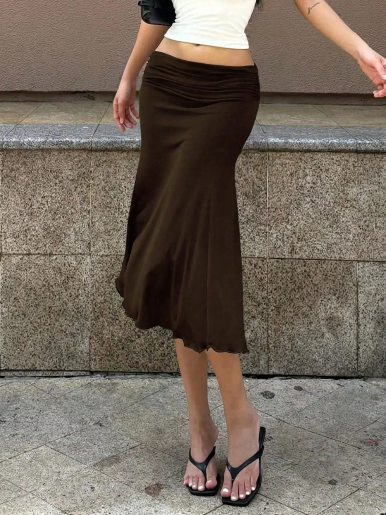 Ruched Low Waist Fishtail Midi Skirt, Slim Fit Skirt, Solid Casual Skirt for Daily and Commute Wear, Plain Color Skirt