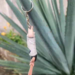 Patita de chivo keychain