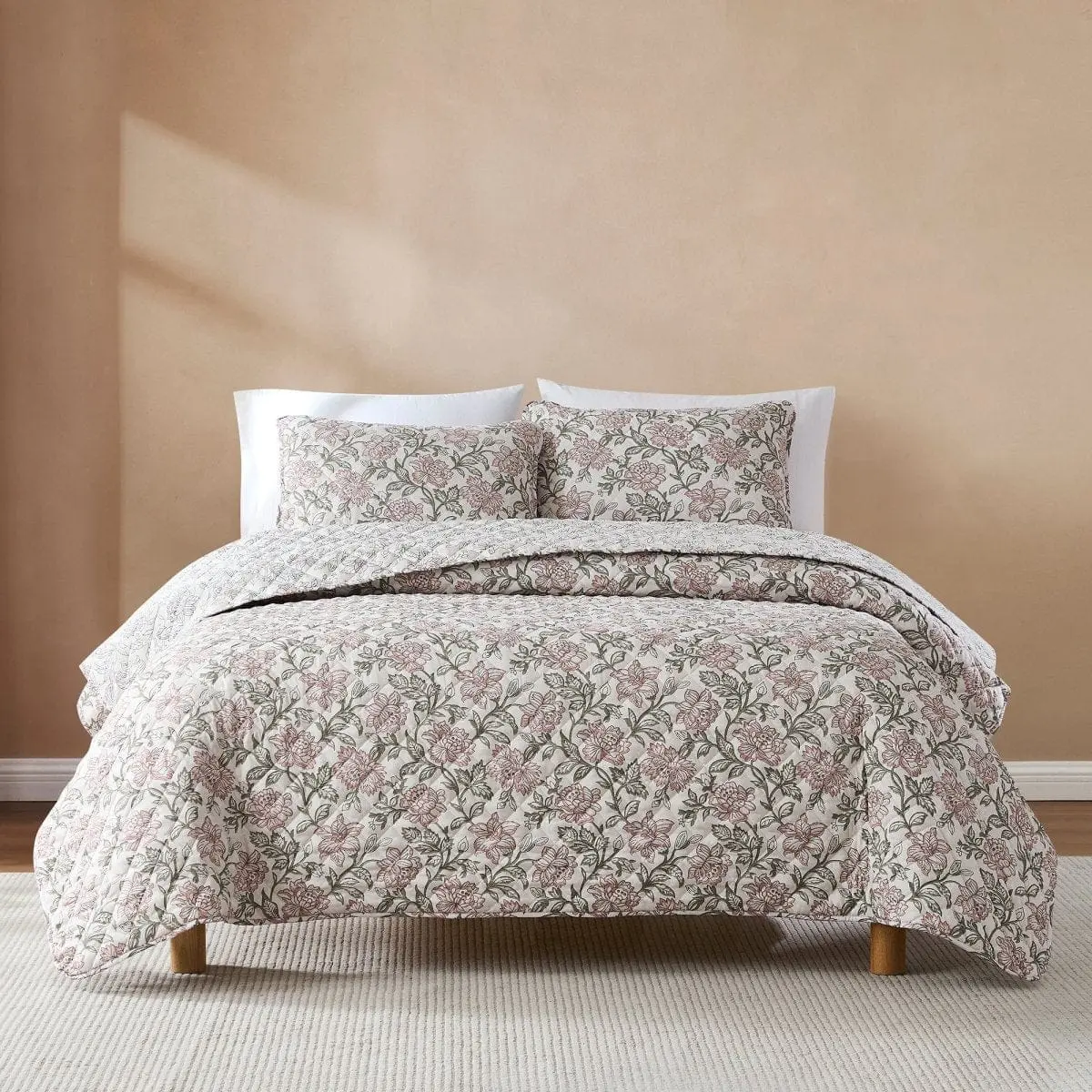 Lush Decor Zara Floral Block Reversible Quilt Set - 3 Piece Bedding with Microfiber & Polyfill - OEKO-TEX Certified - Machine Washable
