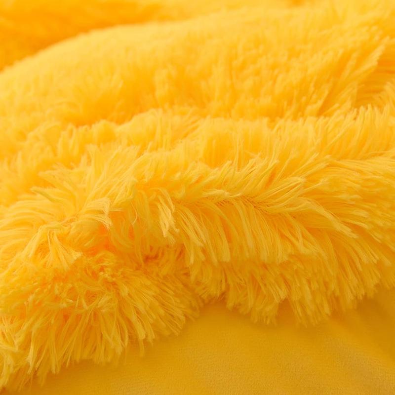 4 Piece Plush Duvet Cover Set (1 Fluffy Faux Duvet Cover+ 1 Heart Pillow + 2 Furry Pillow Shams), Soft & Warm Bedding Set (Pink, Queen (U.S.Standard)