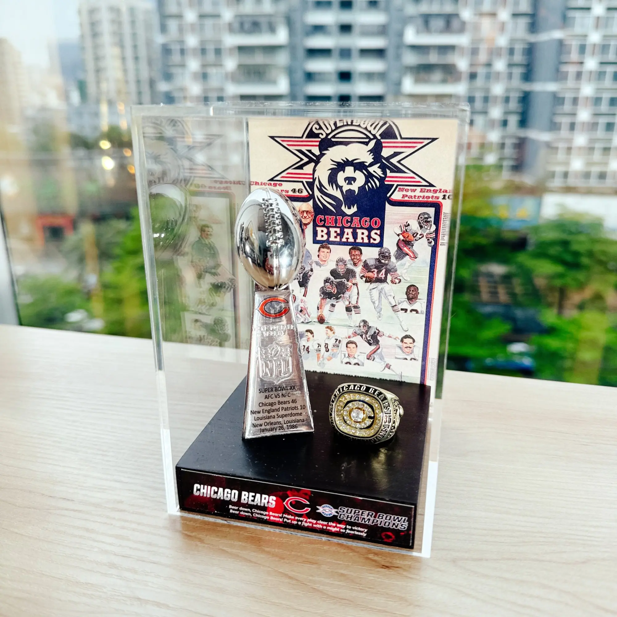 American Football Championship Trophy Set, Beautiful Display Box, Perfect Sports Award Replica, Ideal Gift for Sport Lovers, High-Quality Design, Collectible 1969/1986/2010/2014