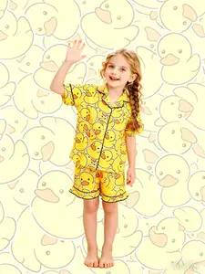 2-piece set of children's yellow small duck pattern printed short sleeved shorts with collar design, button closure elastic waistband, home daily casual sleepwear set, Duckie Print Sleepwear