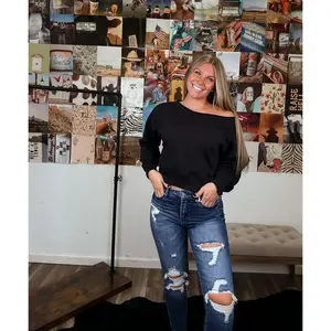 Mia Off The Shoulder Crop Pullover- Black