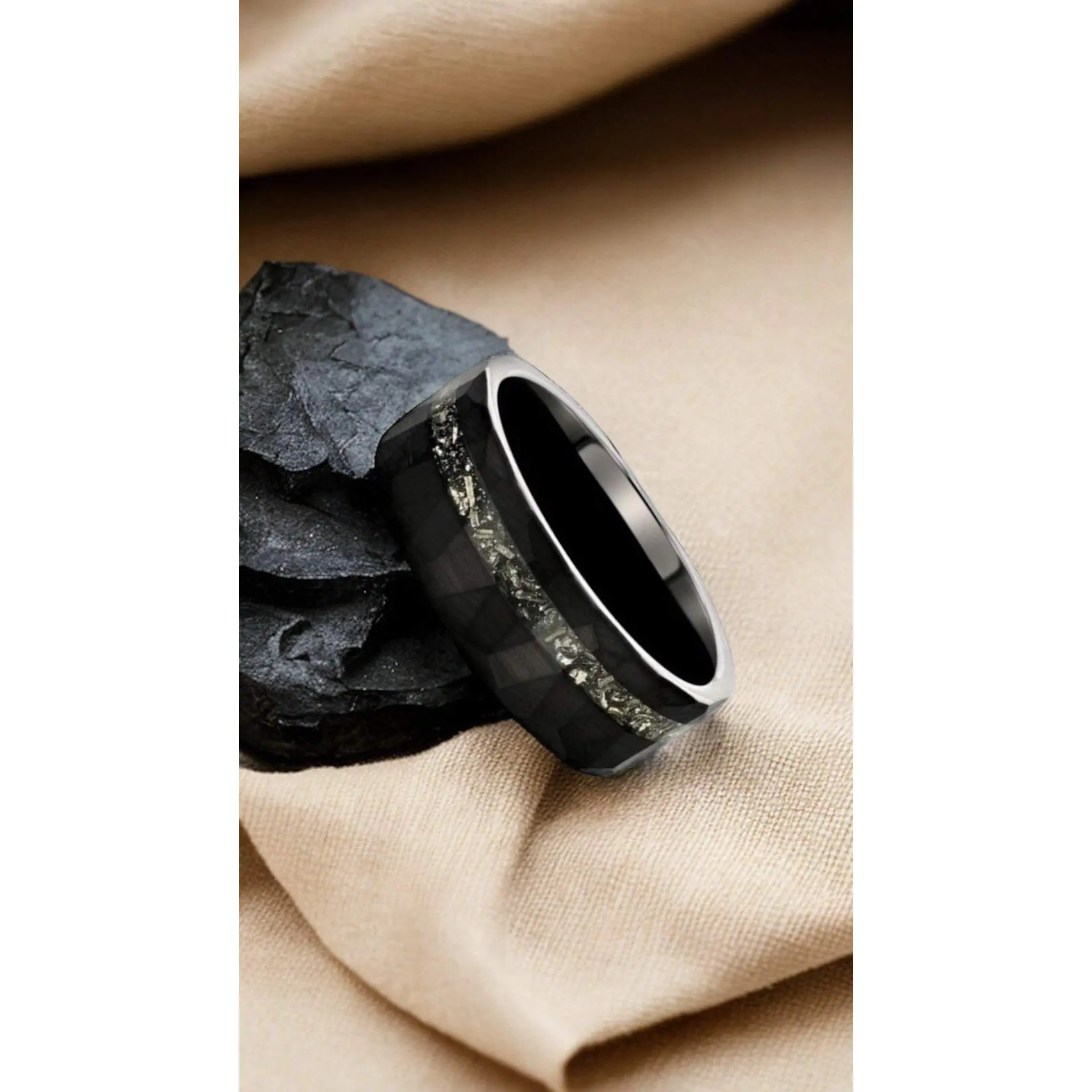 "ECLIPSE" Hammered Tungsten Carbide Meteorite Ring - Black