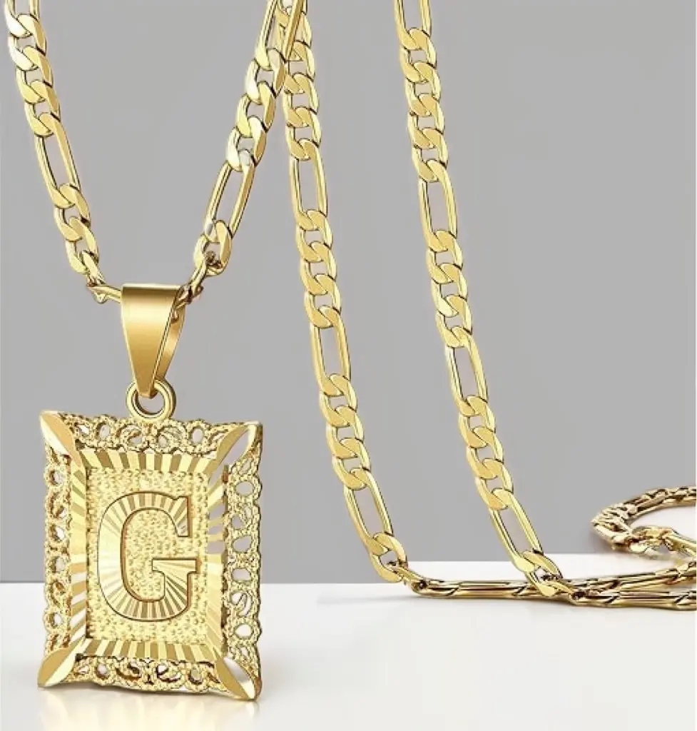 Gold Letter G Necklace Personalized Square Pendant NK Chain Fashionable Gold-Plated Hip-Hop Jewelry Perfect Gift for Men and Women Exquisite Craftsmanship 50cm Length