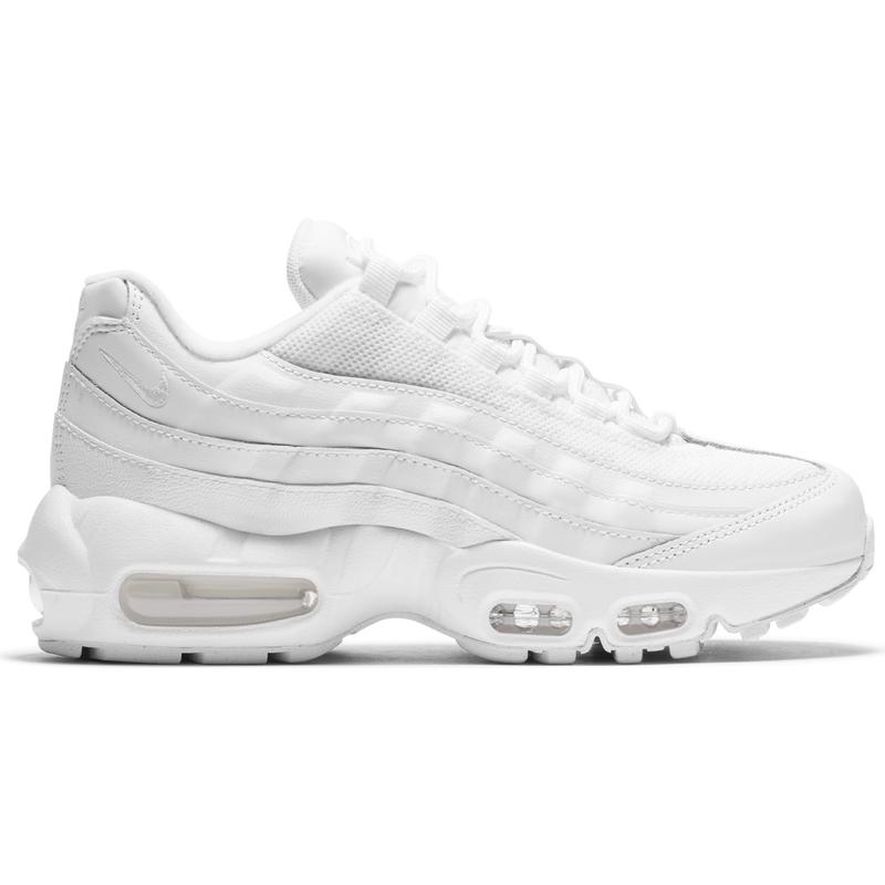 Nike Air Max 95 Recraft - Stylish Sneaker with Comfortable Fit and Versatile Design