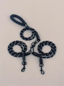 Dual-ended reflective leash with anti-tangle, shock-absorbing design, comfortable foam handle; dedicated leash for walking two dogs; dual-dog leash; 360° anti-tangle rotating buckle; high-elasticity anti-burst impact design; includes reflective strips—ess