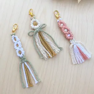 Handmade macrame daisy keychain
