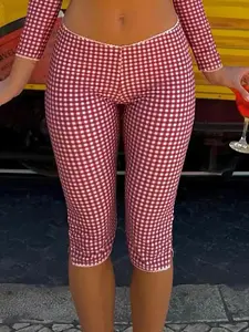 Women's Gingham Print Split Hem Capri Pants, Chic Casual Comfy Breathable Trousers for Summer, Fashion Women's Bottoms for Daily Wear