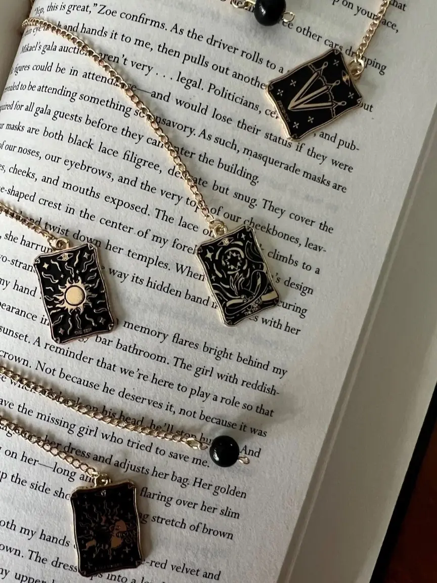 Handmade Tarot Gold Chain Bookmark | Fantasy Bookmark Reading Accessory