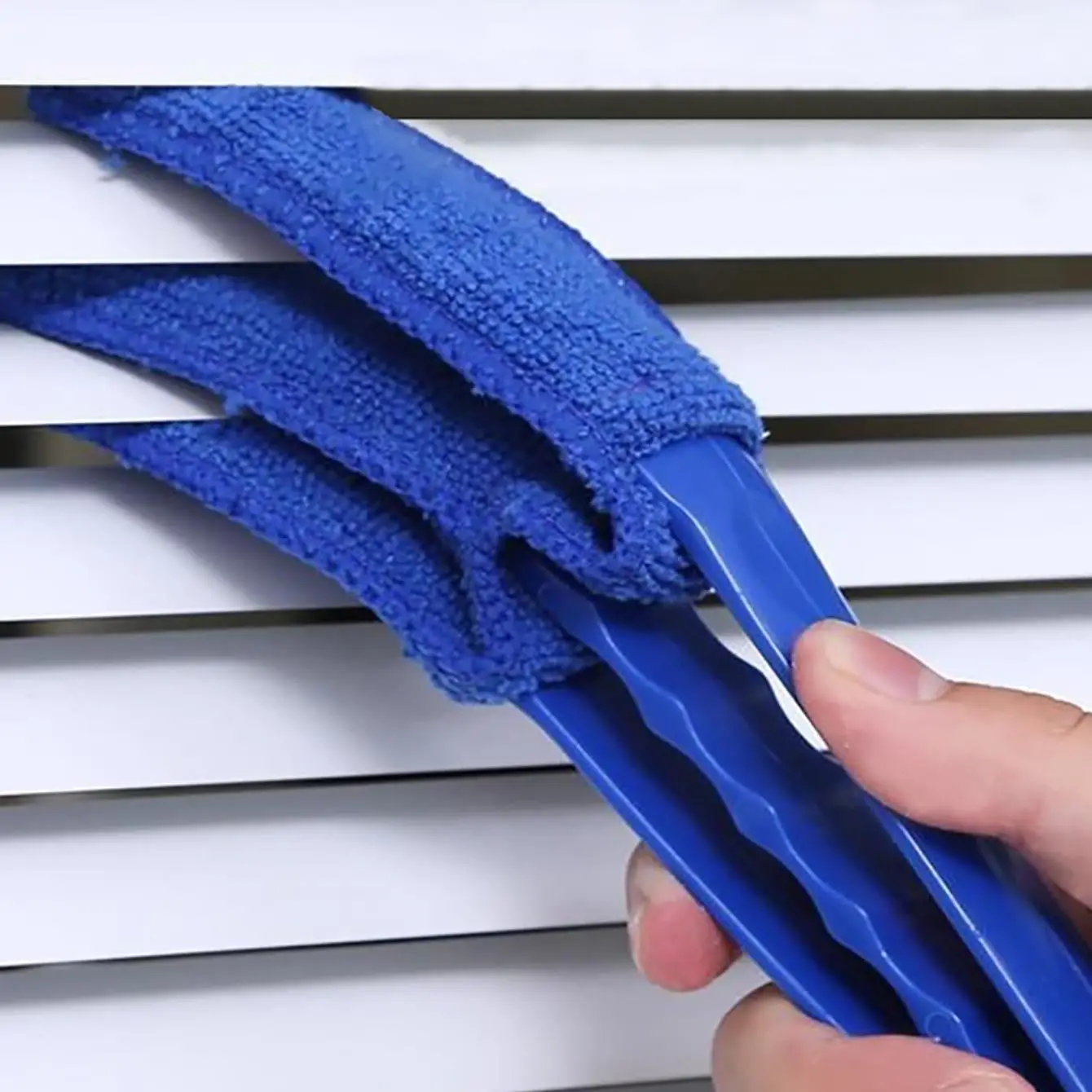 1 Piece Solid Color Non-slip Durable Cleaning Cloth, Removable Air Conditioner Outlet Gap Dust Brush, Household Cleaning Supplies