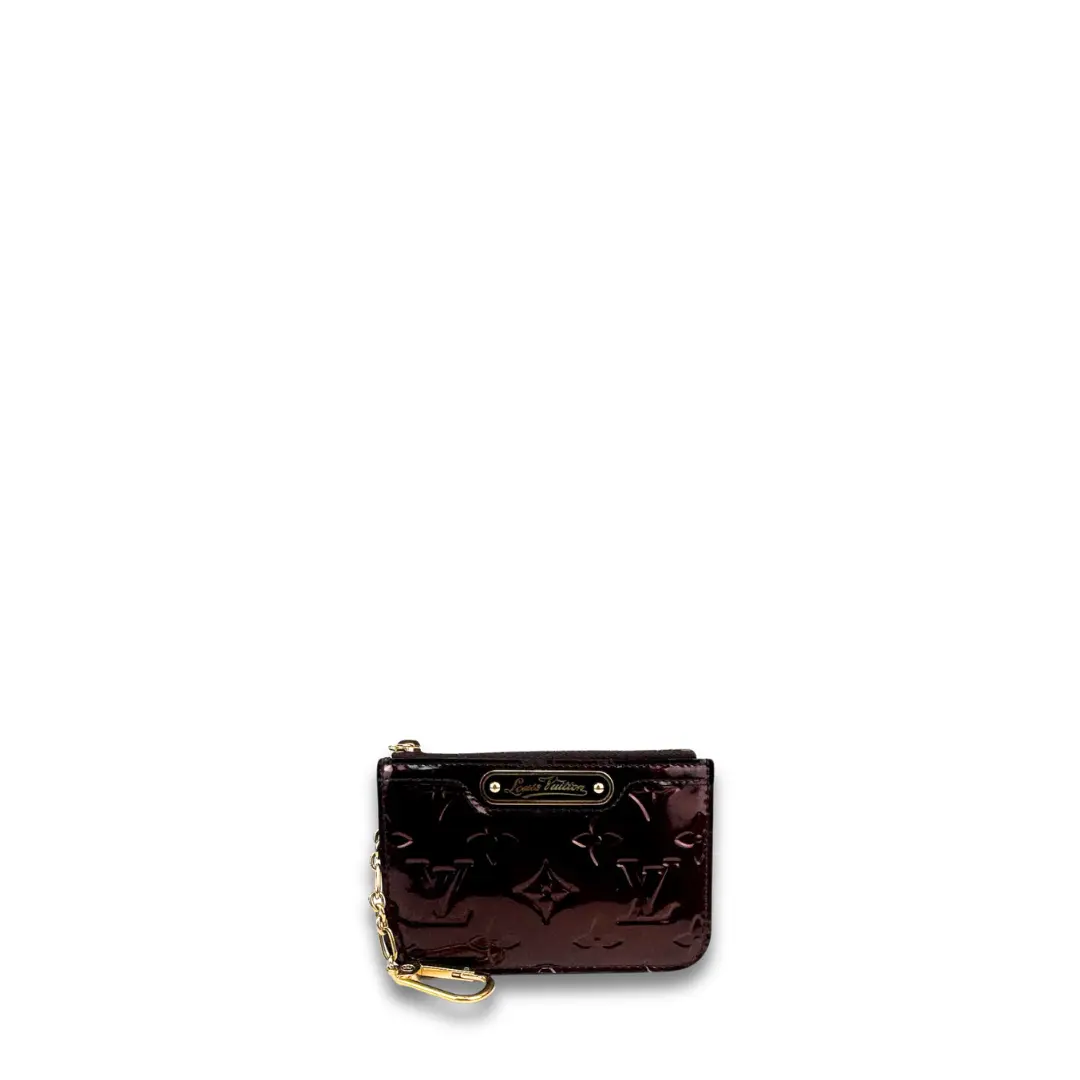 Pre-owned Louis Vuitton Patent leather Small Leather Goods Amarante Vernis Key Pouch