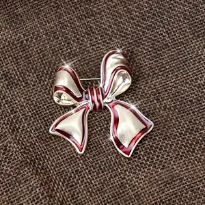 [Men's Women's Enamel Corsage] Enamel Bow Brooch Corsage Suit Accessory Brooch Men's And Women's Clothing Accessories 2024 Same