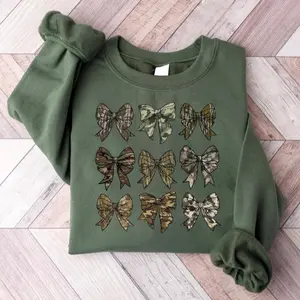 Aesthetic Camo Bow Sweatshirt T-Shirt, Camouflage Coquette Bows Shirt, Women Hunting Shirt, Hunting Lover Gift, Casual Cotton Crew Neck Pullover