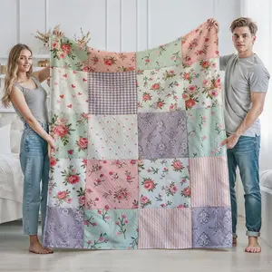 Floral Patchwork Quilt Blanket Soft Cozy Bedding Throw for Home Living Room Bedroom Use Ideal Gift for Mothers Day Anniversary Christmas and Housewarming Presents for Women and Couples Floral Print Quilt