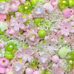 【DADAFA Beads B】Classic Color Theme Halloween Christmas Festival Gorgeous DIY Loose Acrylic Beads Pendants Mix DIY Craft Decorations For Jewelry Making Beadable Pen Phone Chain Keyring Supplies Earrings Bracelet Necklace Accessories Home Decor Charms