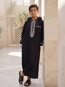 Moroccan Style Boys' Jellaba, Embroidered Zipper Hooded Side Pocket Long Sleeve Robe, Suitable for 8-12 Year Old Boys, Ramadan Eid Kids Clothing
