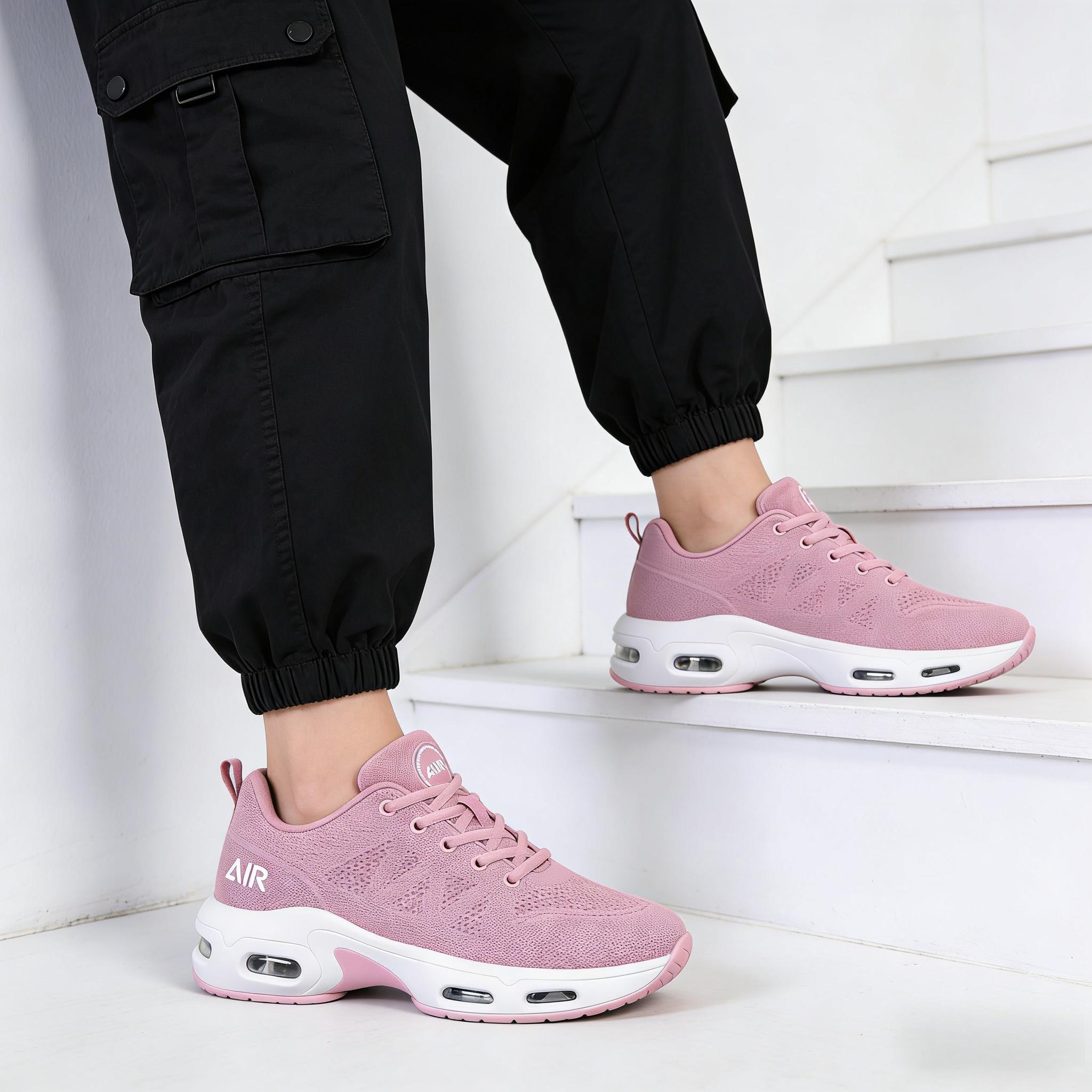 Spring Trending Shoes for Women to buy 2026，Four-Season Women's Lightweight and Comfortable Sneakers,Viral Black Work Shoes With Soft and Non-Slip Sole,Outdoor Wear-resistant Running Shoes,Girl's Walking Footwear,Zapatillas deportivas negras para mujer