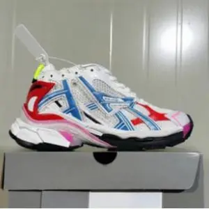 2026 model authentic high-end luxury running shoes, 7.5 generation sports shoes, vintage distressed style, unisex trendy product