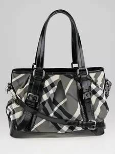 Pre-owned BURBERRY Canvas Tote Bags Black Beat Check Nylon Lowry Tote Bag J0049