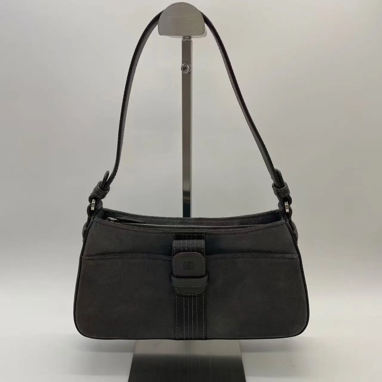 Pre-owned Loewe Vintage Black Shoulder Bag