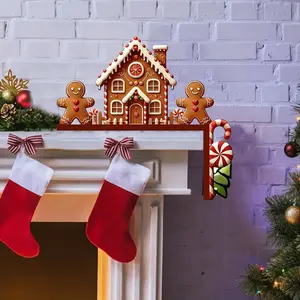Gingerbread Man Christmas Door Frame Decoration, Doorframe Ornament, Charming Gingerbread Man Wearing Santa Hat Door Corner Sign - Indoor and Outdoor Holiday Wooden Wall Decor, Suitable for Living Room, Bedroom, Office