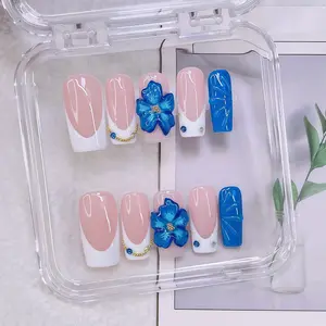Y2K Style 3D Nail Art‌ Fake Nails,Blue Nails, Handmade 3D Floral & Hand Drawn Flower Design And Sparkling Golden Bow Decor Pipe-Shaped Nails, 10pcs/set Glossy Handmade Press On Nails, For Women & Girls DlY Nail Art, Square Nails. Nail Supplies
