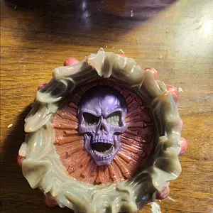 skull ashtray