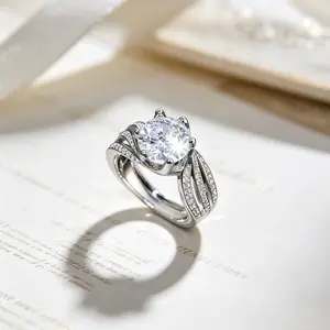 Elegant Twisted Band Engagement Ring for Women, Luxurious Statement Promise Ring with Sparkling Accents, Sleek Golden-Tone Finish, Ideal for Weddings, Parties & Daily Wear