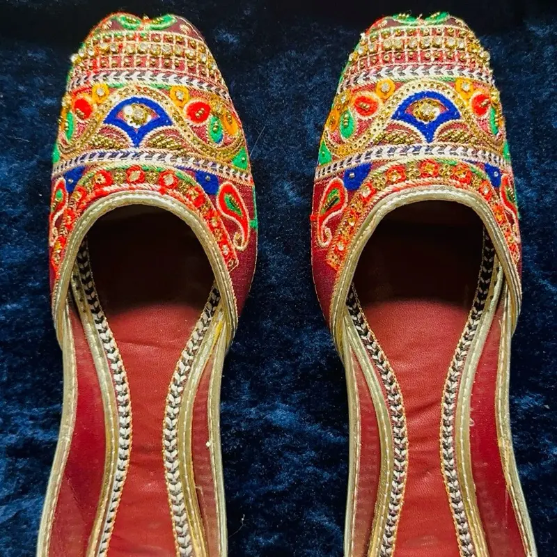 Handmade Leather Royal Punjabi Jutti  Vibrant Embroidered Ethnic Flats for Women | Traditional Wedding, Festive & Party Wear Khussa