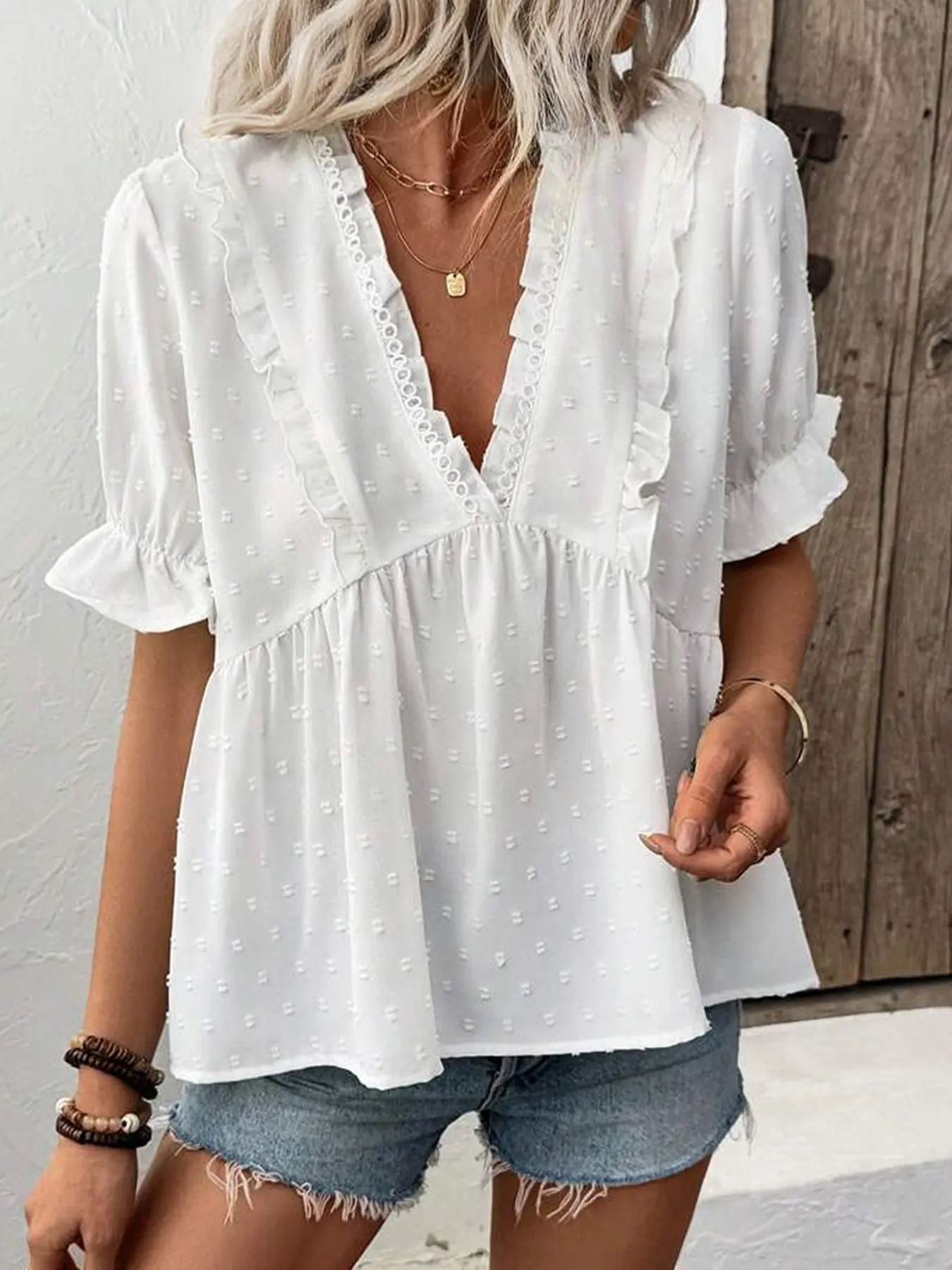 Bubble Sleeve V-Neck Ruffle Casual Top, Casual Shirts, Plaid Pattern Tank Top, Comfortable & Stylish Women's Clothing, Perfect for Daily Wear, Blouse, Womenswear, Casual Summer Tops