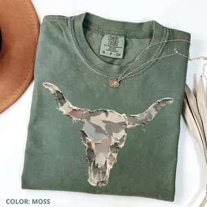 Comfort Colors Camo Longhorn Skull Patchwork Tee (Print, not embroidery), Western Cow Skull, Quilted Farm Animal Head Tee, Gingham Floral Rustic Cow Lover Shirt, Printed Shirt