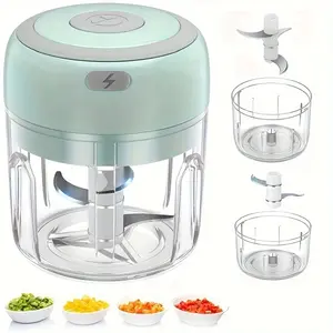 250ML Electric Garlic Mincer, Three Blade Garlic Grinder Mini Vegetable Chopper, USB Portable Food Processor for Ginger, Chili, Fruits, Meat, Multifunctional Kitchen Appliances