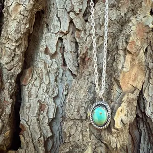 Kingman Turquoise Pendant Necklacee