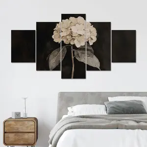 5 Counts Unframed Canvas Poster, Hydrangea Flower Dark Background Art Print, Exquisite Poster, Perfect Living Room Decoration, Modern Art, Fashion Family Poster, Wall Art Decoration, Odorless, Waterproof, Artwork