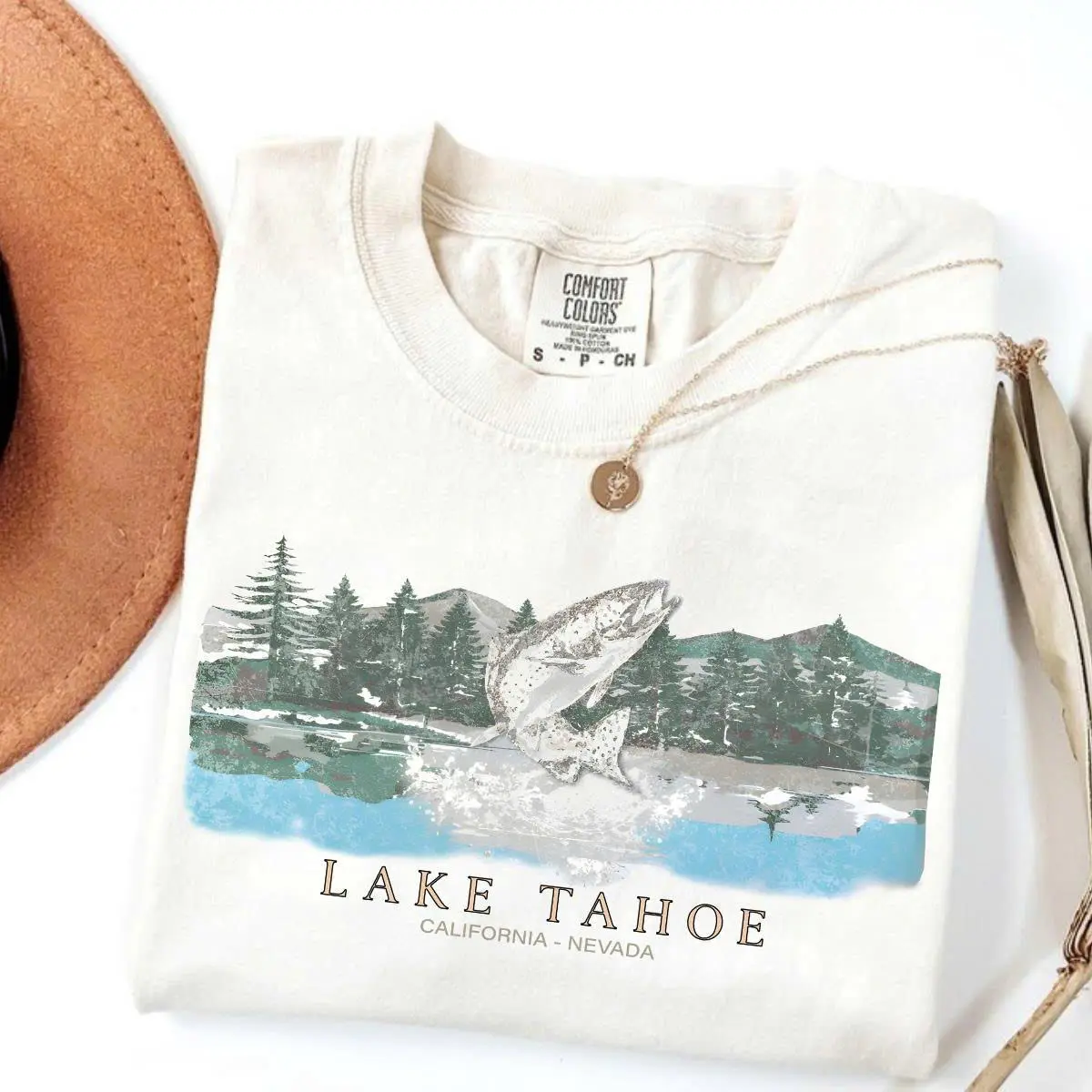 Comfort Colors Vintage Lake Tahoe Fish Graphic Tee Oversized Lake T-shirt Vacation Aesthetic Outdoor Lover Gift Distressed Graphic Tee
