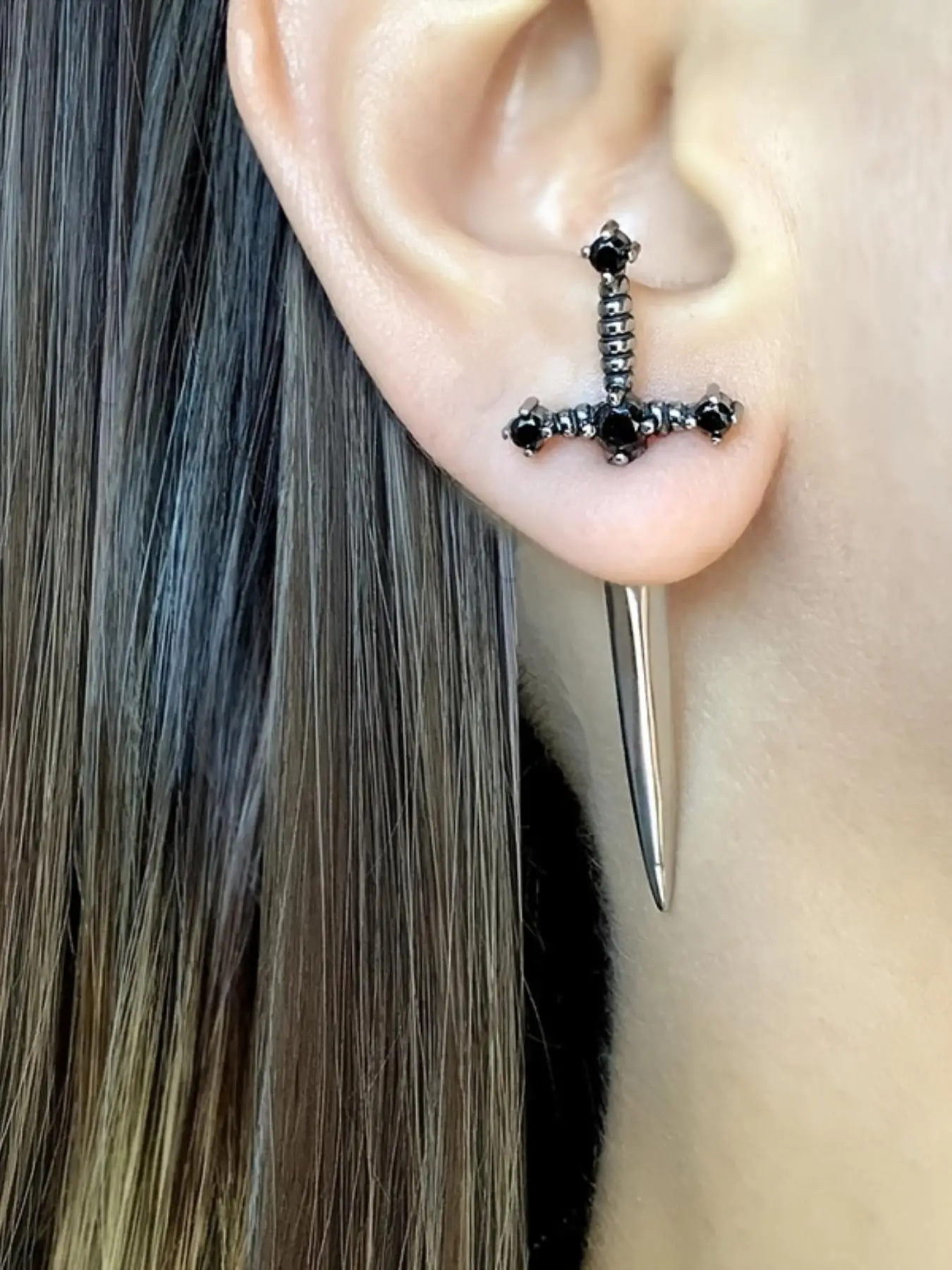 Women's Easter Street Sword Decor Alloy Earrings, Casual All-match Jewelry for Girls Gift, Simple Classic Fashion Accessories for Daily Wear