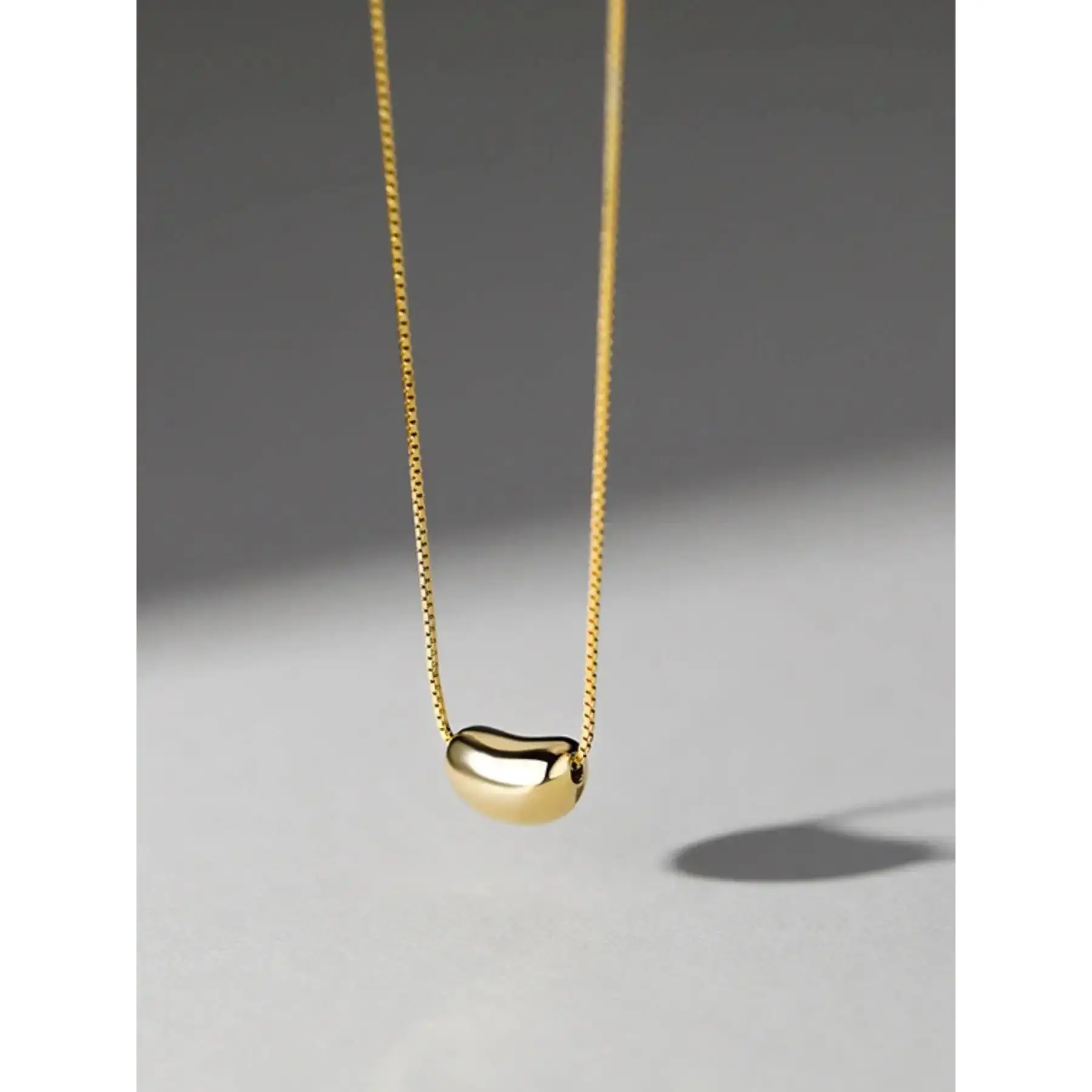 Women's 925 Sterling Silver Bean Decor Pendant Necklace - Chic Necklace, Trendy Look Accessory for Party Wear & Daily Use