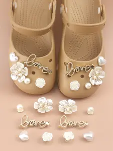 Elegant Pearl & Flower Shoe Charms Set, Luxury Love Heart Rose Crystal Shoe Decoration Accessories, Bling Letter Shoe Ornaments for Women Girls, Perfect for Clogs Sandals, DIY Custom Shoe Decor