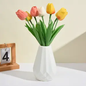 Elegant Diamond Pattern Plastic Flower Vase, Modern Round Design for Home Decor, Ideal for Hydroponics & Fresh Flowers, Perfect Mother's Day Gift, Lightweight