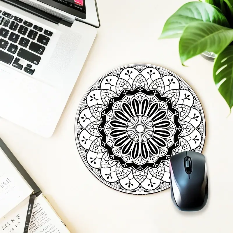 Mandala Mouse Pad Mandala Composition Style Small Round Mouse Pads Black White Gaming Mouse Pad Office Desk Accessories HD Print Non-Slip Rubber Base Mousepad Ideal Gift For Friends