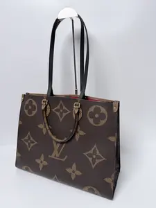 Pre-owned Louis Vuitton Canvas Tote Bags Monogram Giant Reverse OnTheGo GM Tote Bag Handle HB017LV