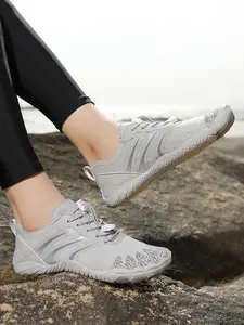 Unisex Barefoot Hiking Shoes, Waterproof Non-Slip Design, Quick-Dry Comfort Fit, Ideal for Outdoor Activities, Sporty Striped Geometric Style, Quick Drying Shoes