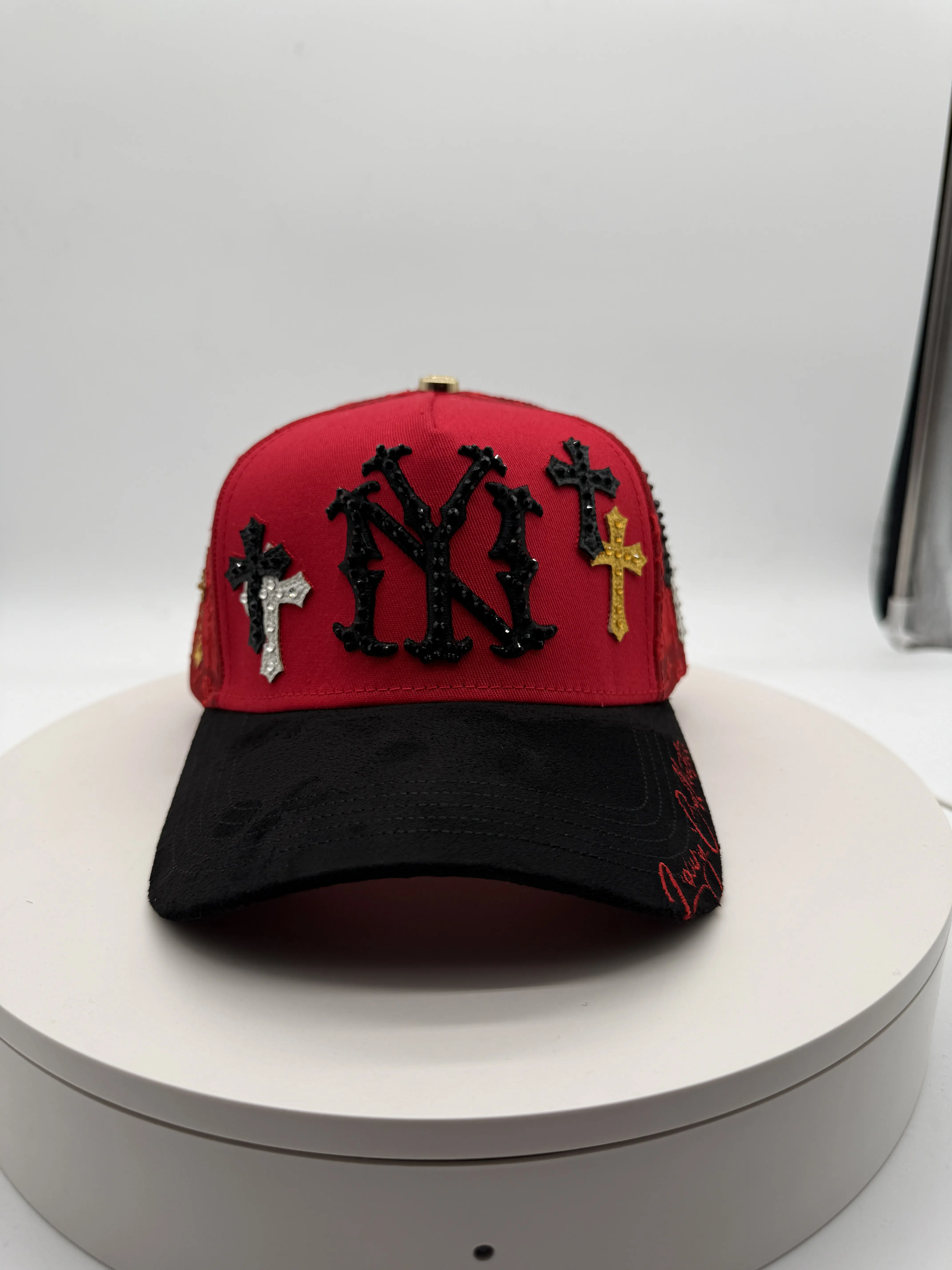RED Luxury Style Mesh Diamond Crosses of God Hat