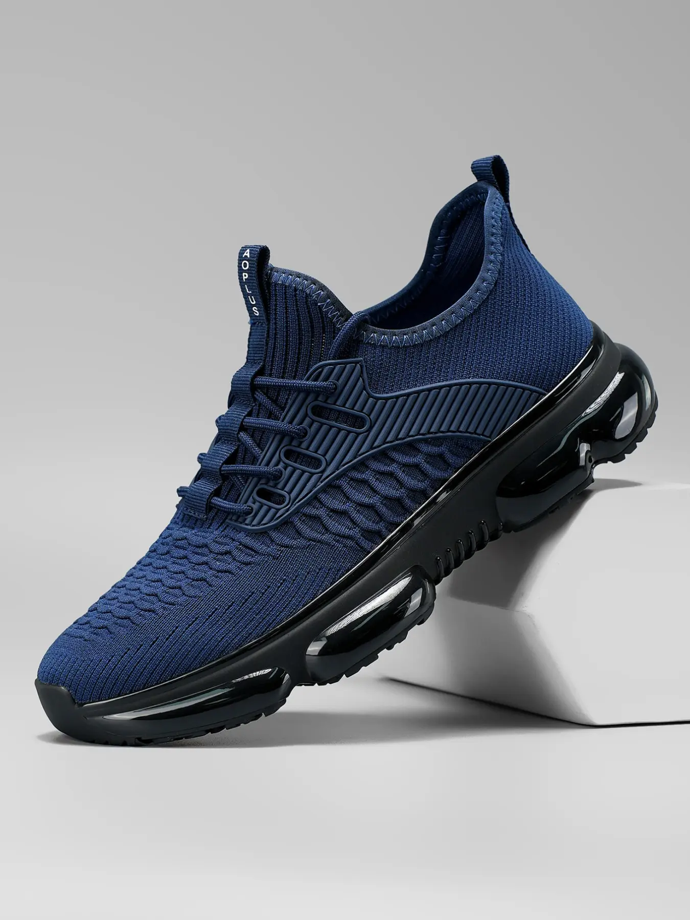 Men's Fashionable Athletic Shoes, Breathable Mesh, Lightweight, Anti-Slip, Durable, Shock Absorption, Running Shoes, Trendy Running Shoes, Versatile Design, Running Sneakers, Sporty Running Shoes, Athletic Running Trainers, Running Footwear